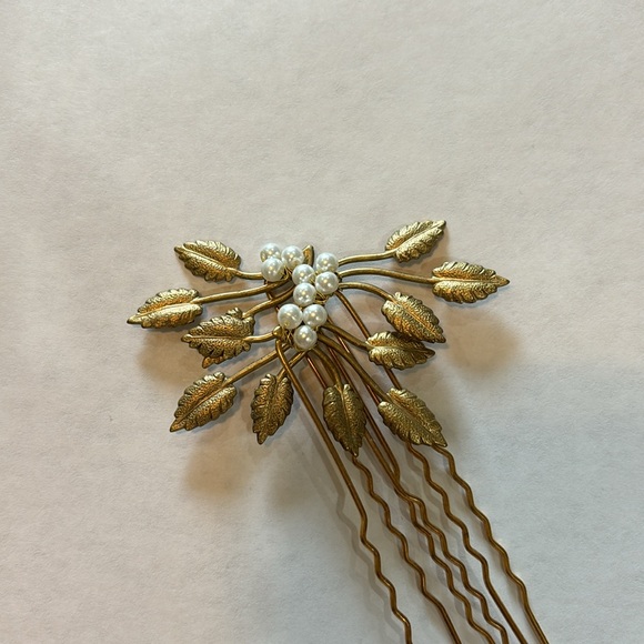 Beaded hairpins for updo - Picture 2 of 8